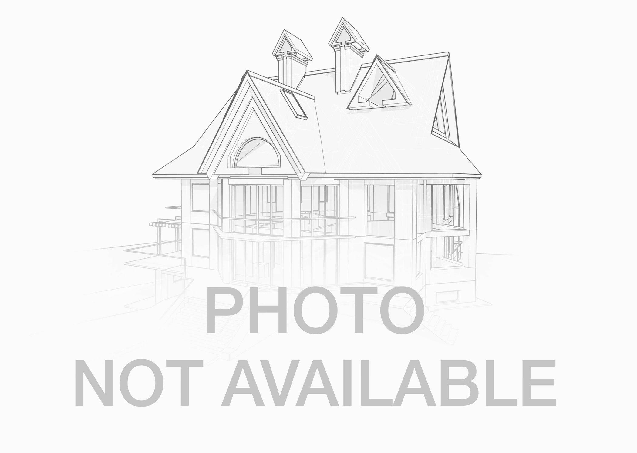 136 Wolcott Court 